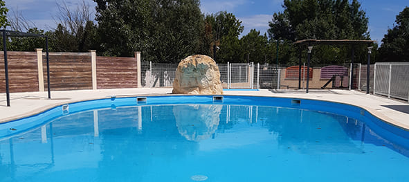 La piscina del camping de Colombiers, en Hérault