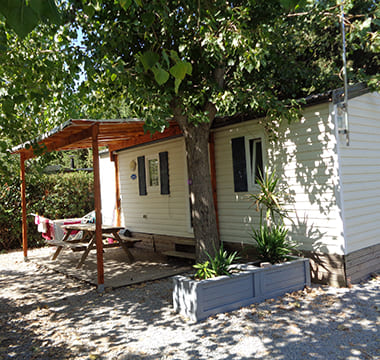 Location mobil-home 2/4 places 24/27 m² - Trigano Sympa 24 27 au camping les Peupliers à Colombiers